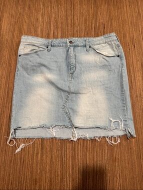 Universal Thread Light Blue Denim Skirt